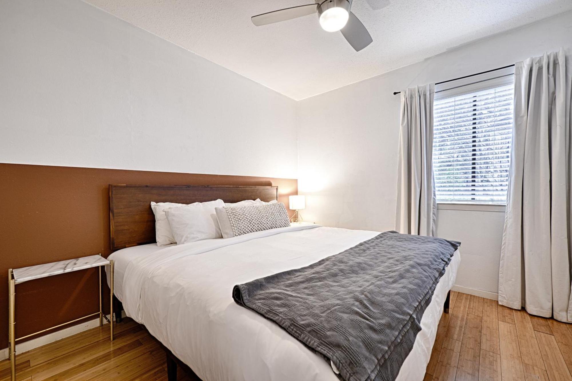Отель Heart Of Austin Hideaway Экстерьер фото